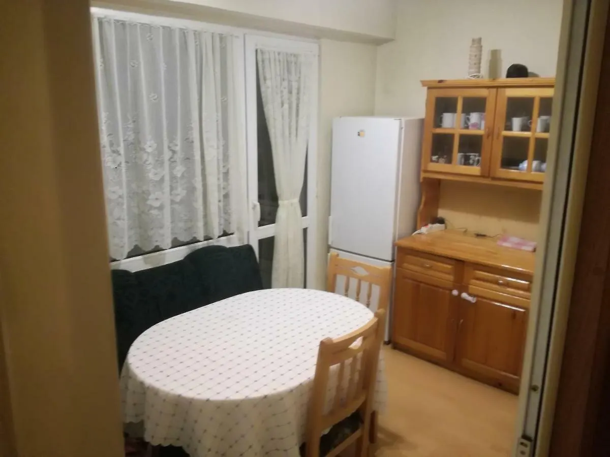 Comfortable 2-Bedroom Apartment Burgas